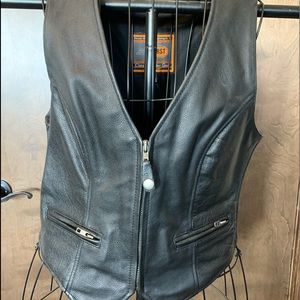 Ladies Black Leather Motorcycle Vest